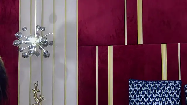 Noir Kitty online show from 22, 4, 2026