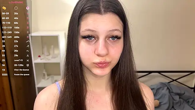 Snapshot of cutessofia chatting on 21, 3, 2026 cutessofia online show from 21, 3, 2026