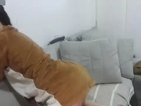 ashely jensen online show from 8, 4, 2026