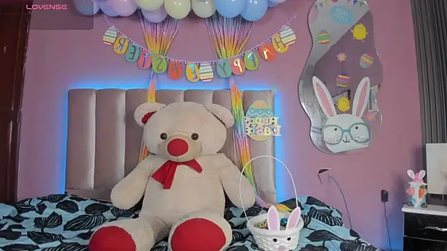 nikkita dragon  online show from 4, 4, 2026