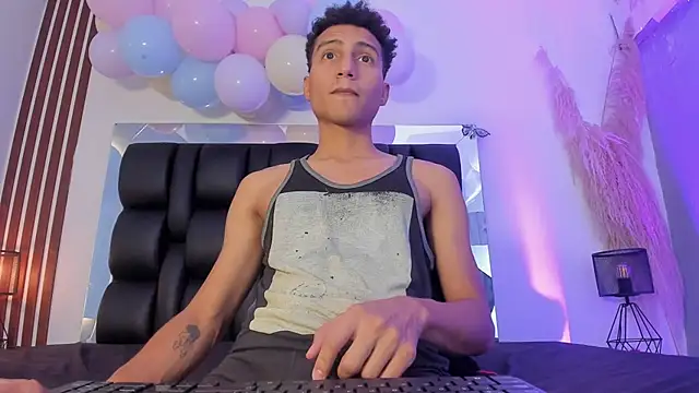 choco dick  online show from 6, 4, 2026