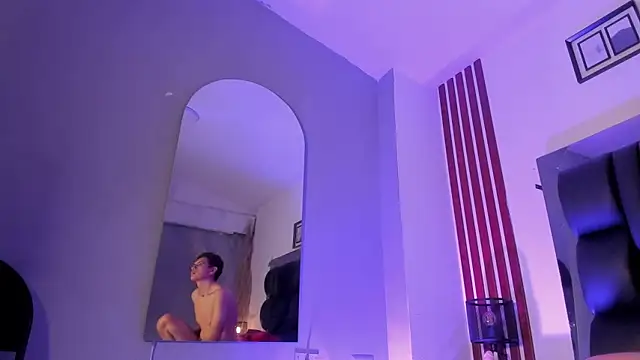 dalhia and hades online show from 25, 4, 2026