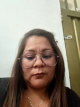 Lia taylor22 online show from 27, 4, 2026