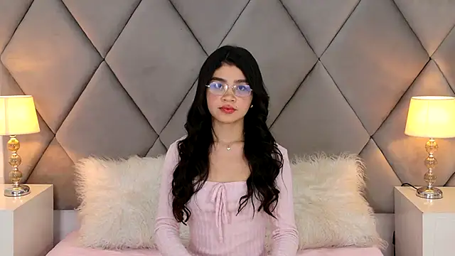 Snapshot of OliviaDiaz chatting on 27, 5, 2026 OliviaDiaz online show from 27, 5, 2026