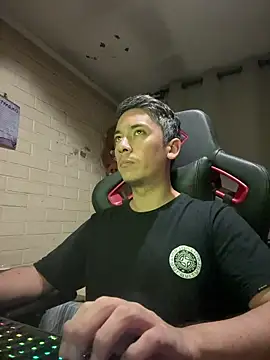 Cr1sXPorn online show from 25, 3, 2026