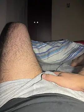 Cr1sXPorn online show from 18, 4, 2026