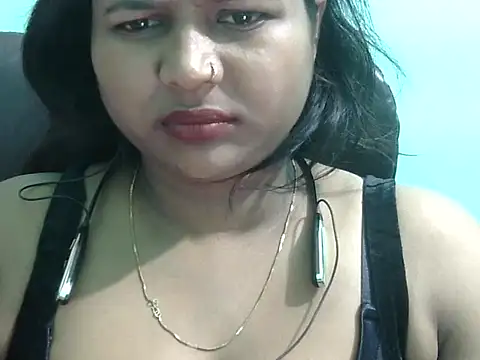 Rashmi hotgirl online show from 28, 3, 2026