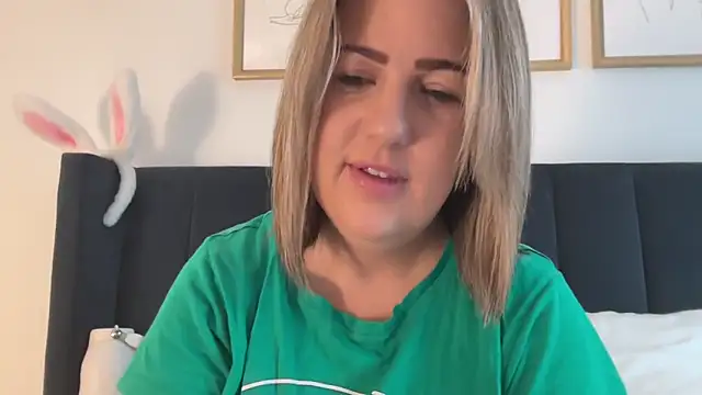 annabellewarick online show from 18, 6, 2026