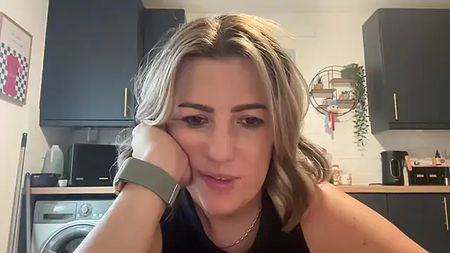 annabellewarick online show from 19, 7, 2026