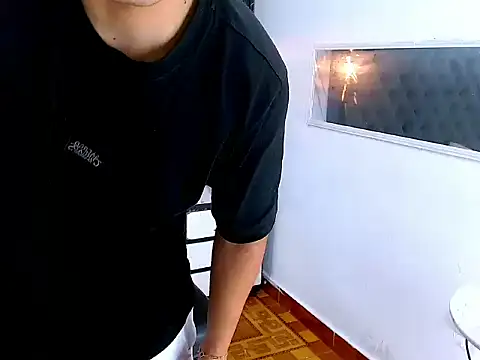 Alex Wolft online show from 14, 5, 2026