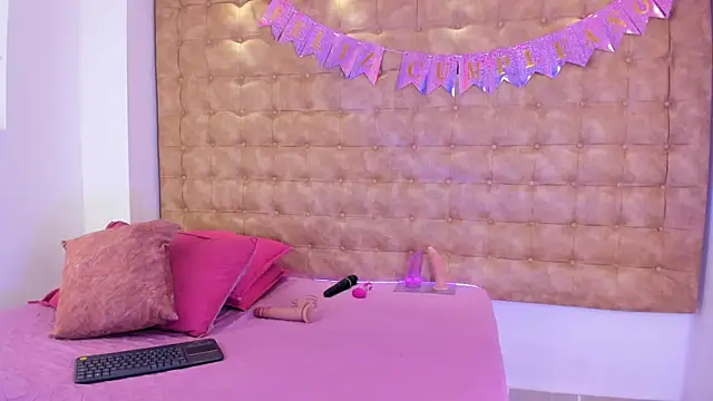 ariana morelly online show from 29, 5, 2026