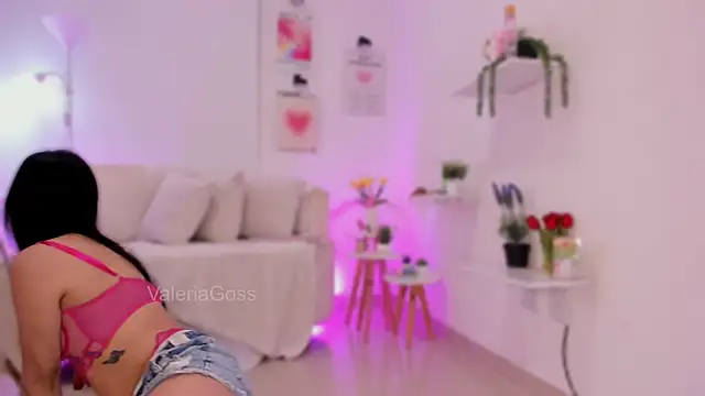 ValeriaGoss online show from 8, 6, 2026