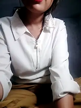 Divya3107 online show from 30, 3, 2026