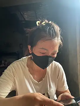 Bling-pusy online show from 18, 6, 2026