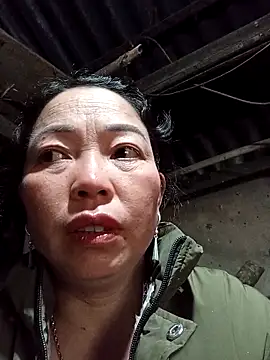 Yellow-pink online show from 11, 3, 2026