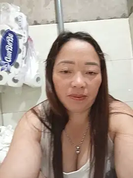 Snapshot of Yellow-pink chatting on 21, 6, 2026 Yellow-pink online show from 21, 6, 2026