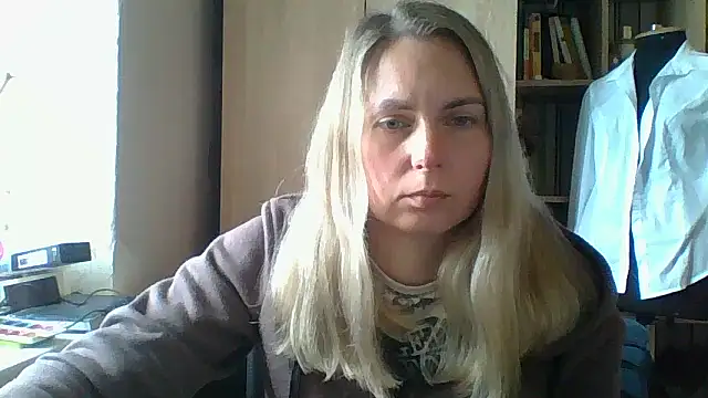 Mollie365 online show from 10, 4, 2026