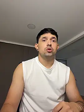 TroyeSavage online show from 26, 3, 2026