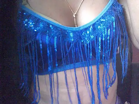 Snapshot of Couplehot00 chatting on 2, 6, 2026 Couplehot00 online show from 2, 6, 2026