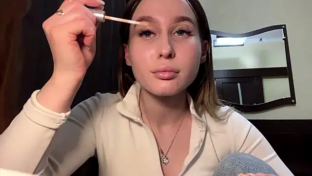 Snapshot of FrancieSteinbaugh chatting on 13, 3, 2026 FrancieSteinbaugh online show from 13, 3, 2026