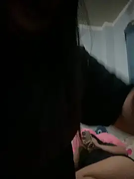 chubby hotladyjes online show from 23, 4, 2026