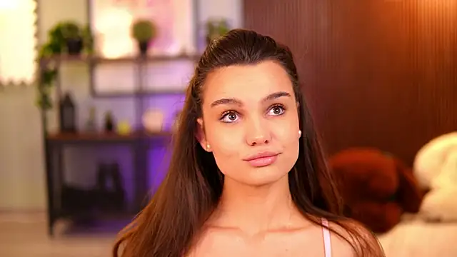 Lena Laurent online show from 20, 6, 2026