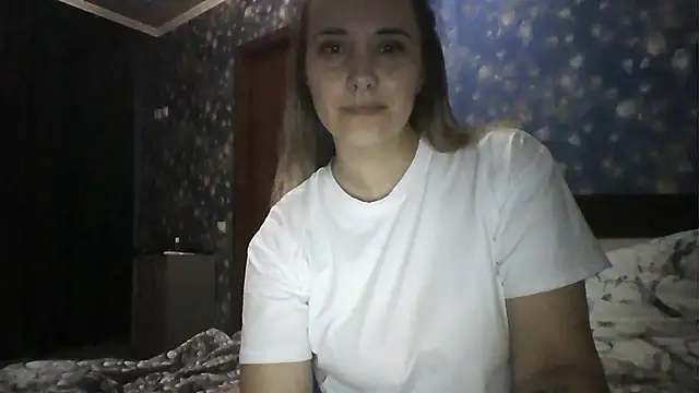 Alisa07qw online show from 11, 5, 2026
