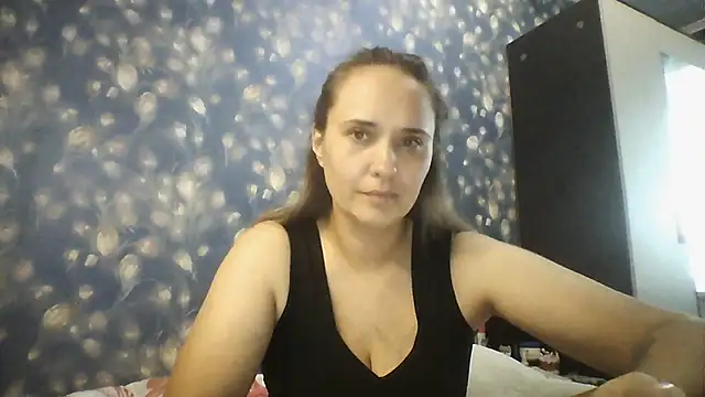 Alisa07qw online show from 23, 6, 2026