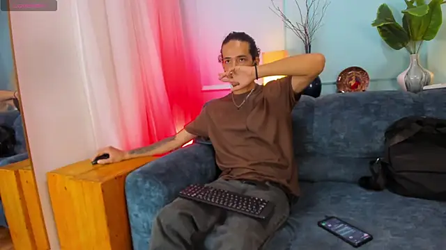 Skinny Mac online show from 20, 7, 2026