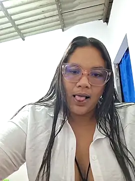 monicarokaforte online show from 16, 3, 2026