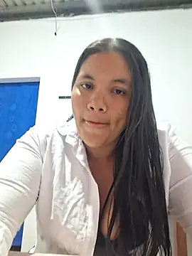 monicarokaforte online show from 27, 3, 2026