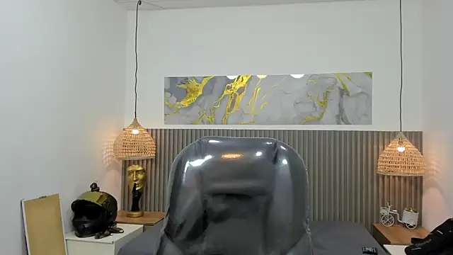 Snapshot of AlessandroFranco chatting on 29, 4, 2026 AlessandroFranco online show from 29, 4, 2026