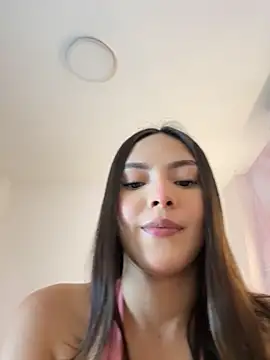 Snapshot of Adalyn_Cute chatting on 17, 5, 2026 Adalyn Cute online show from 17, 5, 2026