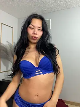 Queen Chanel XXX online show from 15, 4, 2026