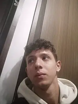 Daniel Roy online show from 8, 4, 2026