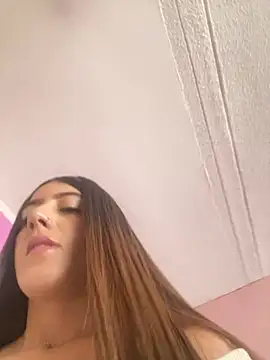 Snapshot of Electra_Pinkk chatting on 11, 5, 2026 Electra Pinkk online show from 11, 5, 2026