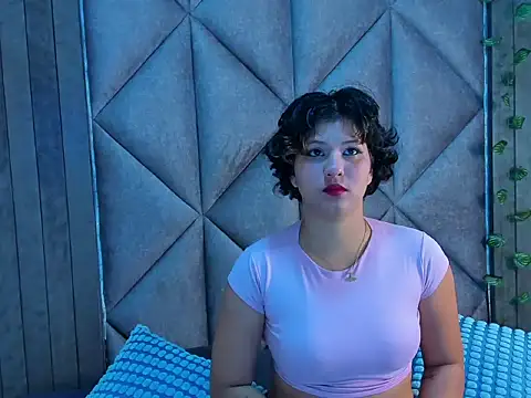 LaraSpark   online show from 13, 3, 2026