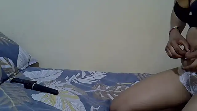 laura-lover online show from 20, 4, 2026