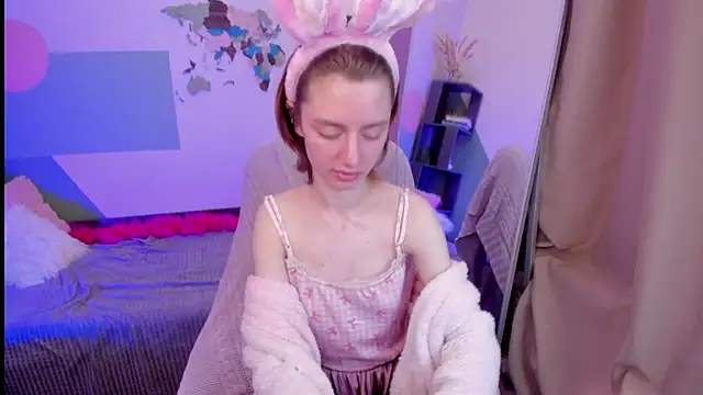 Pretty Victoria online show from 29, 3, 2026