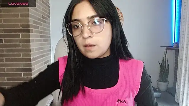 sweet-little online show from 17, 3, 2026