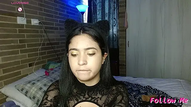 sweet-little online show from 30, 3, 2026