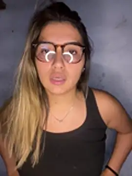 miicbebita online show from 6, 4, 2026