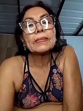 HOT LATINA20 online show from 25, 6, 2026