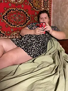 Snapshot of Nenssy555 chatting on 12, 6, 2026 Nenssy555 online show from 12, 6, 2026
