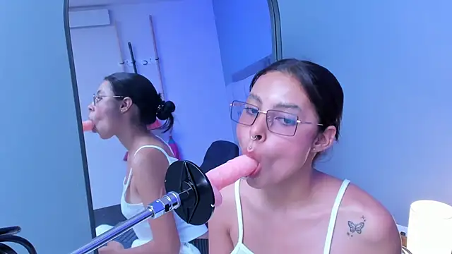 Lia owenss online show from 21, 3, 2026