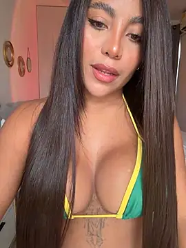 SaraValentina11 online show from 2, 5, 2026
