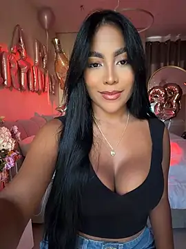 SaraValentina11 online show from 22, 7, 2026