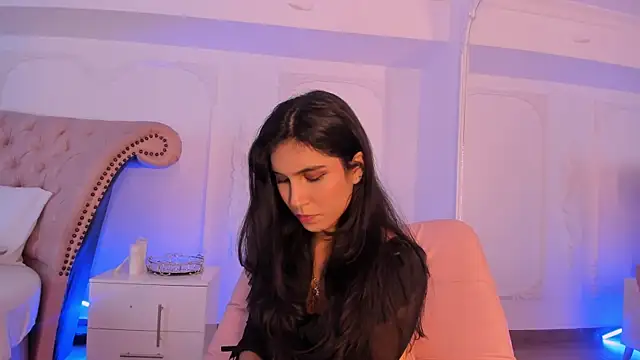LucianaBlanco  online show from 23, 5, 2026