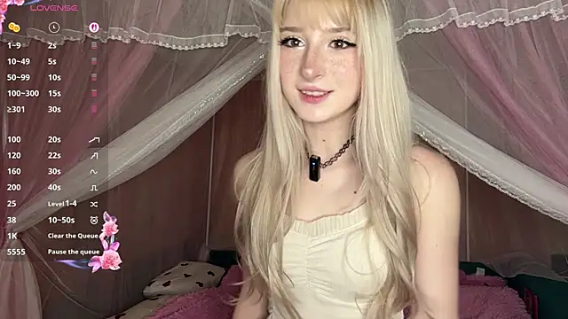 OnlyEva1 online show from 15, 4, 2026