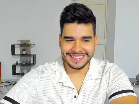 LatinBeardCali online show from 28, 3, 2026